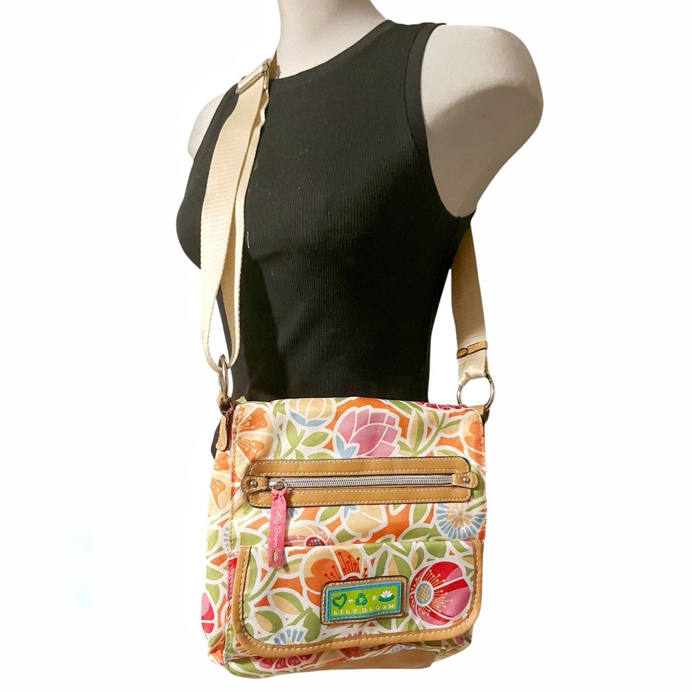 Lily Bloom Floral Patterned Crossbody Bag